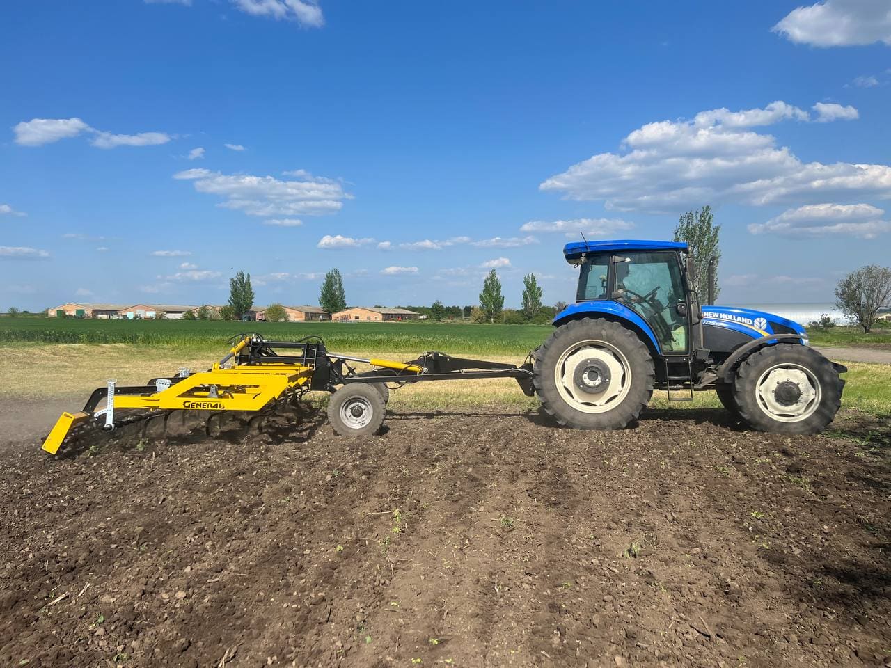 Solid semi-trailed 3-row cultivator General – Bellota 4.8 Solid semi-trailed 3-row cultivator General – Bellota 4.8