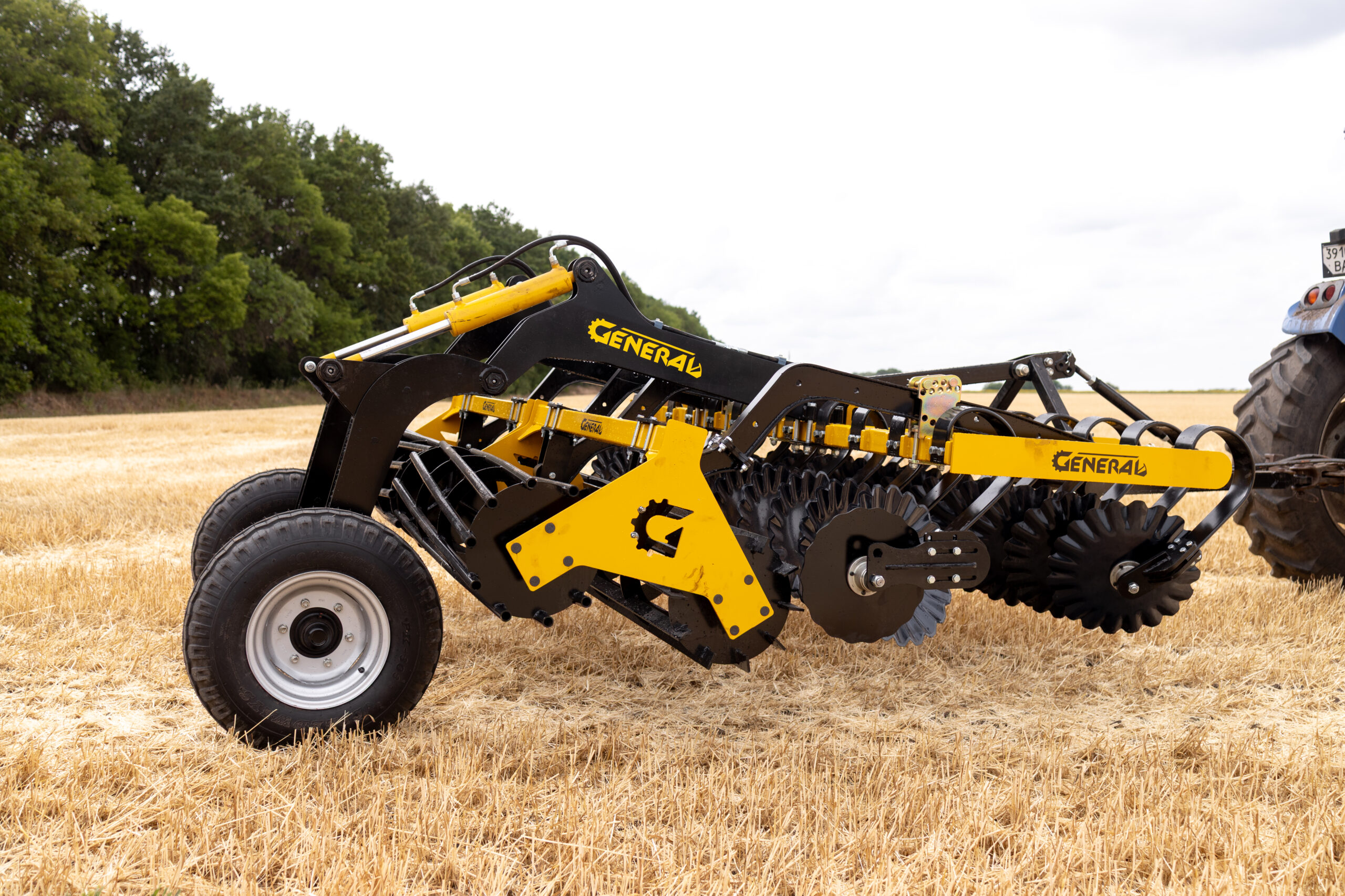 Лущильник прицепной 3,2 м Лущильник прицепной 3,2 м