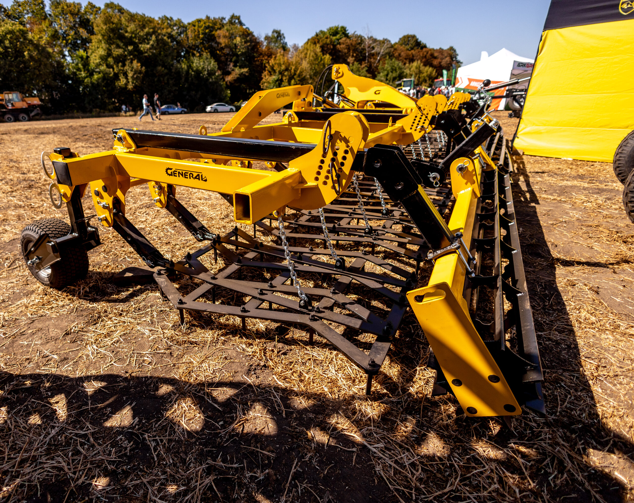 Harrow General 6m with FLOATING sections Harrow General 6m with FLOATING sections