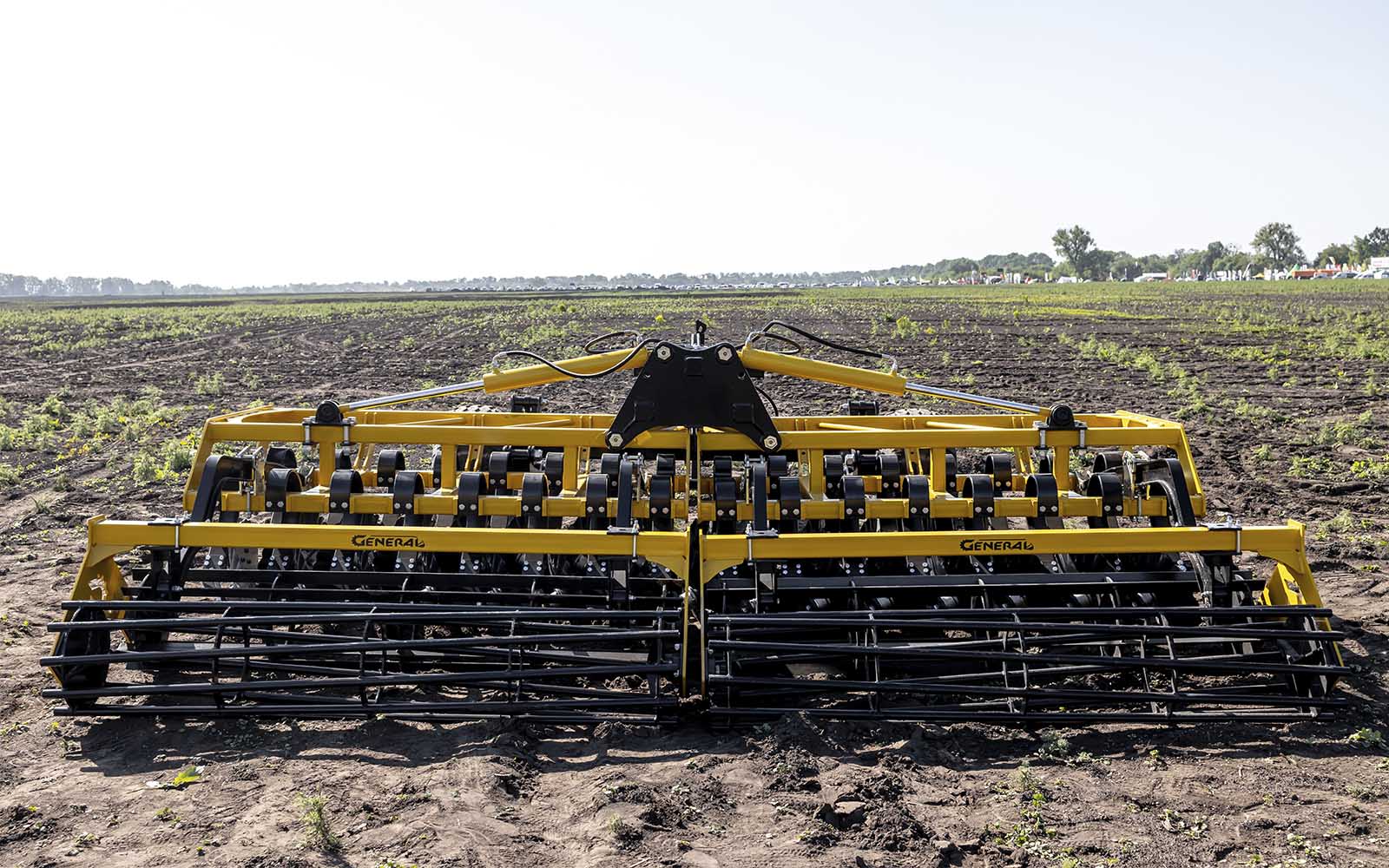 Лущильник прицепной 4,2 м Лущильник прицепной 4,2 м